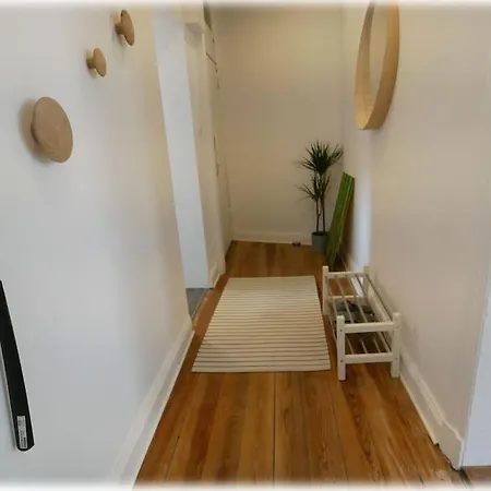 Altbaucharme! 2zimmer, Zentral Und 24h Check-in Apartament *