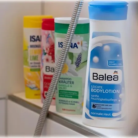 Altbaucharme! 2zimmer, Zentral Und 24h Check-in *