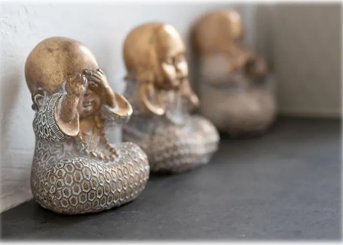 Altbaucharme! 2zimmer, Zentral Und 24h Check-in * Kiel